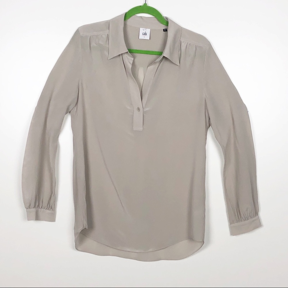 CAbi 3424 light grey silk popover blouse. Size S